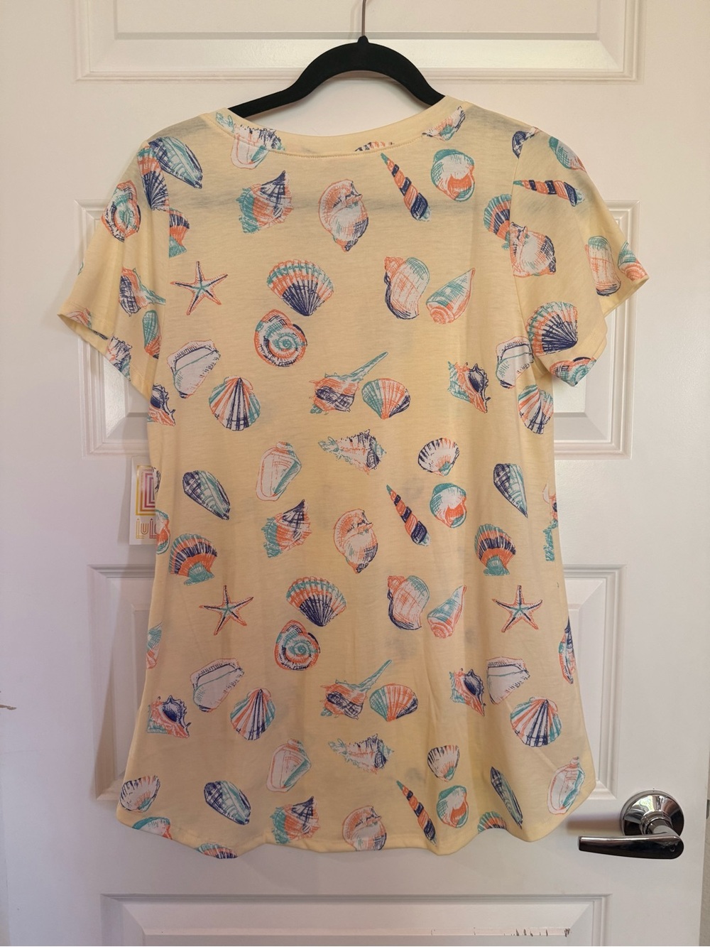 LuLaRoe Christy Tee - Picture 3 of 3